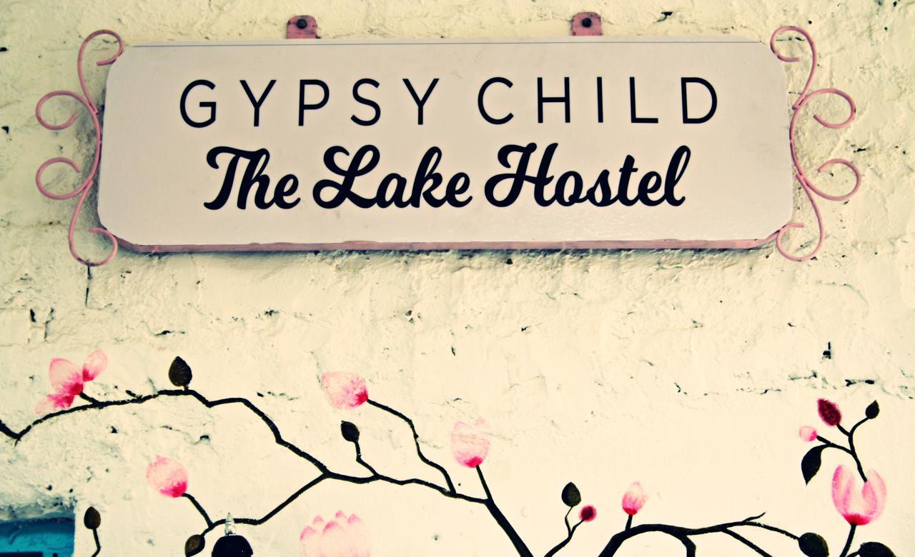 Gypsy Child Lake Hostel Ουνταϊπούρ Εξωτερικό φωτογραφία