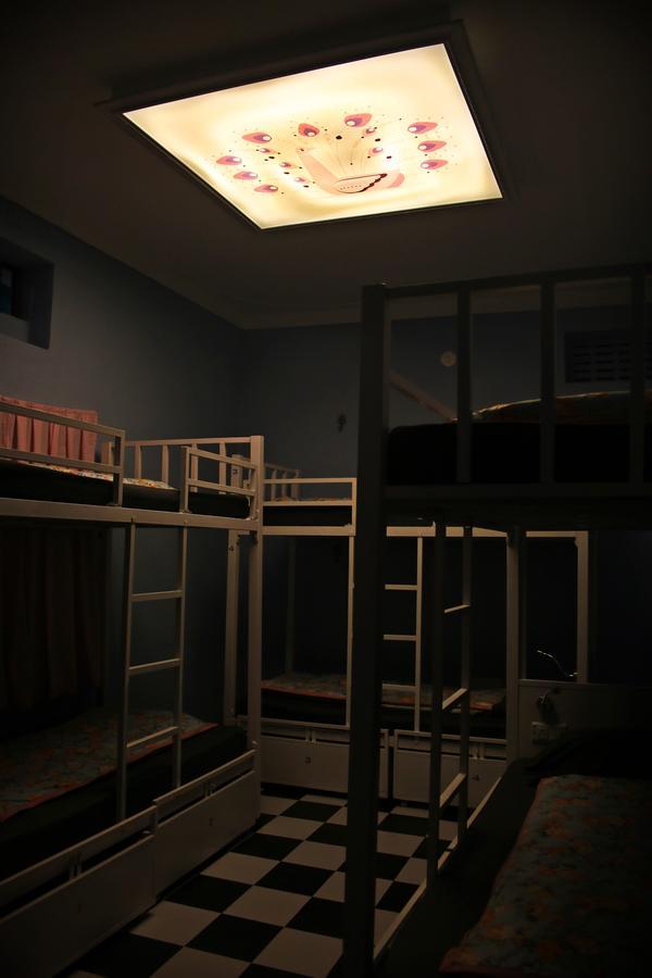 Gypsy Child Lake Hostel Ουνταϊπούρ Δωμάτιο φωτογραφία