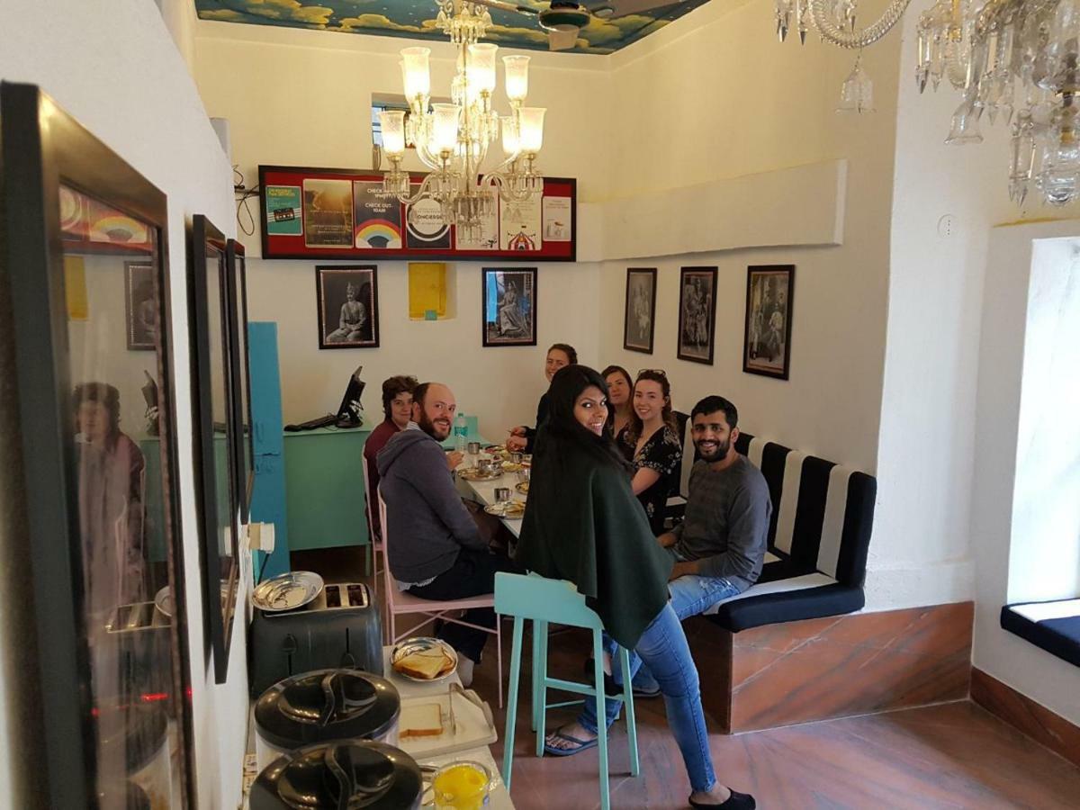 Gypsy Child Lake Hostel Ουνταϊπούρ Εξωτερικό φωτογραφία