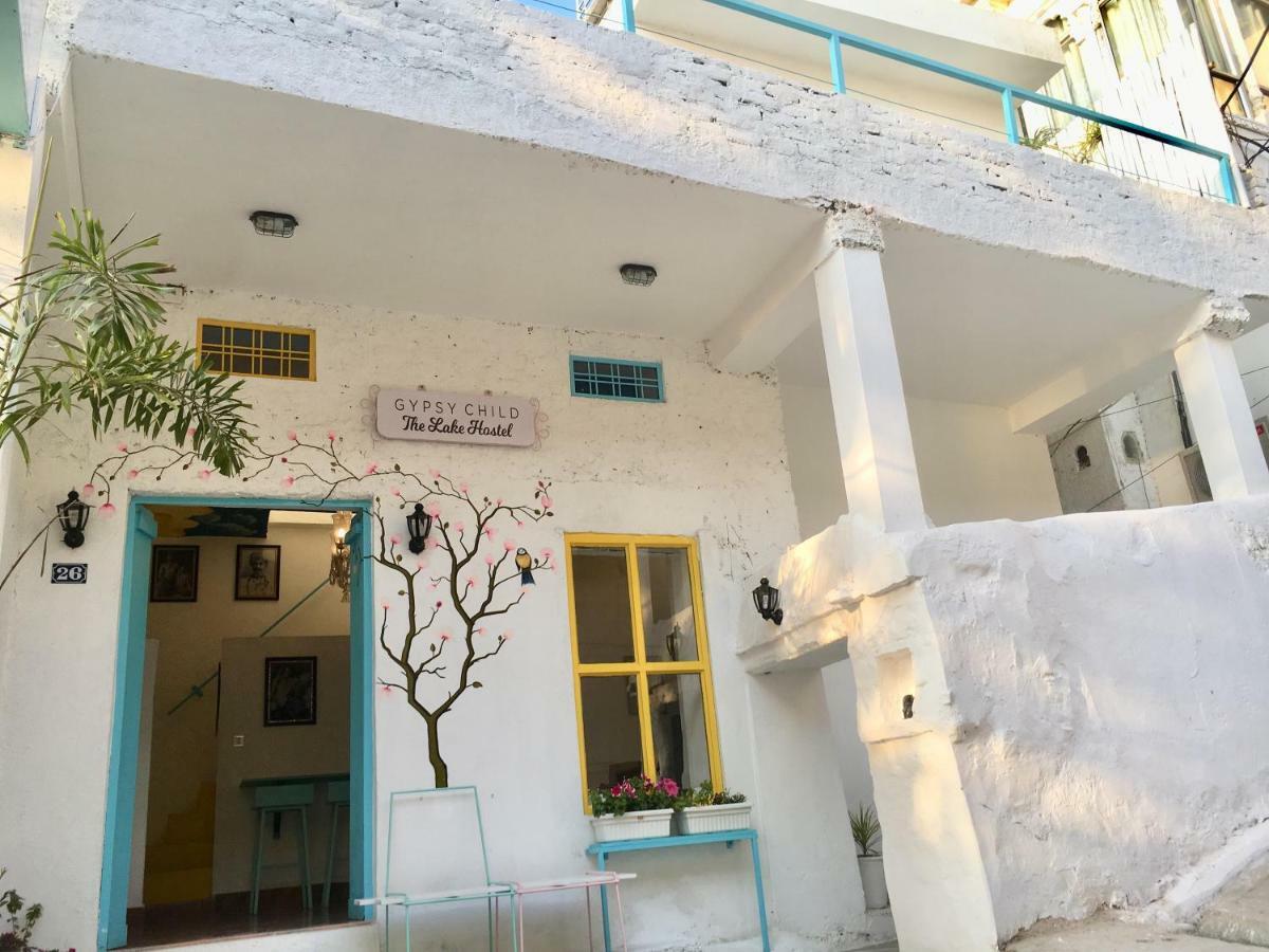Gypsy Child Lake Hostel Ουνταϊπούρ Εξωτερικό φωτογραφία